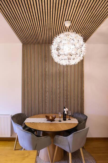 Modern Charm Hideaway Apartment Zagreb Luaran gambar